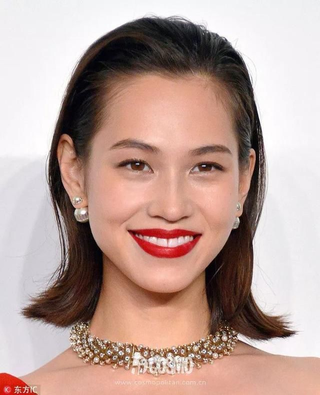 彩妆迷｜衣橱中必有小黑裙，那么唇膏中的“小黑裙”是哪个色号？