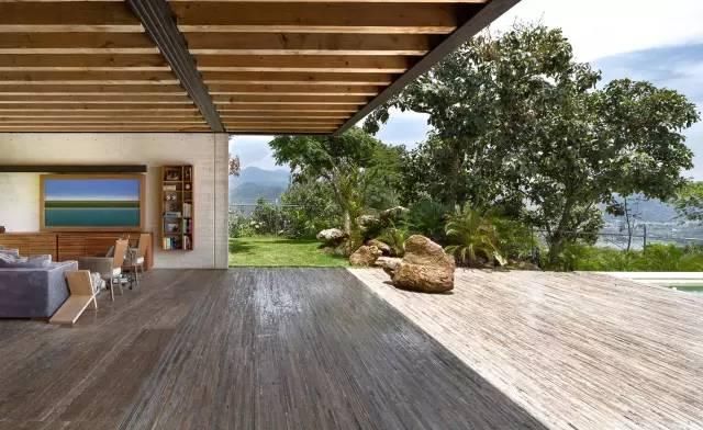 我的屋前有颗树！庭院景观设计 庭院树木 因树建房 依山建房