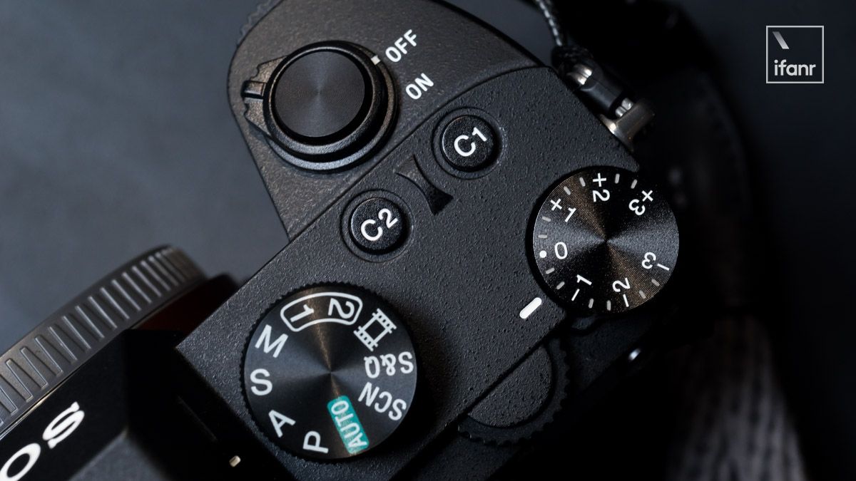 索尼 A7M3 轻体验,这个 全幅新基准 到底有什么