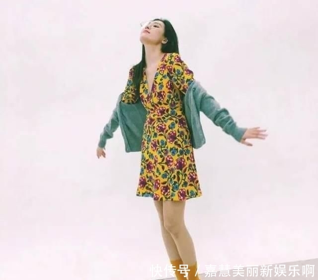  「美美」美美哒的长袖连衣裙 也必须靴子来扶持