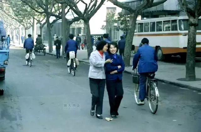 35年前的老照片记录下二十世纪八十年代的中国