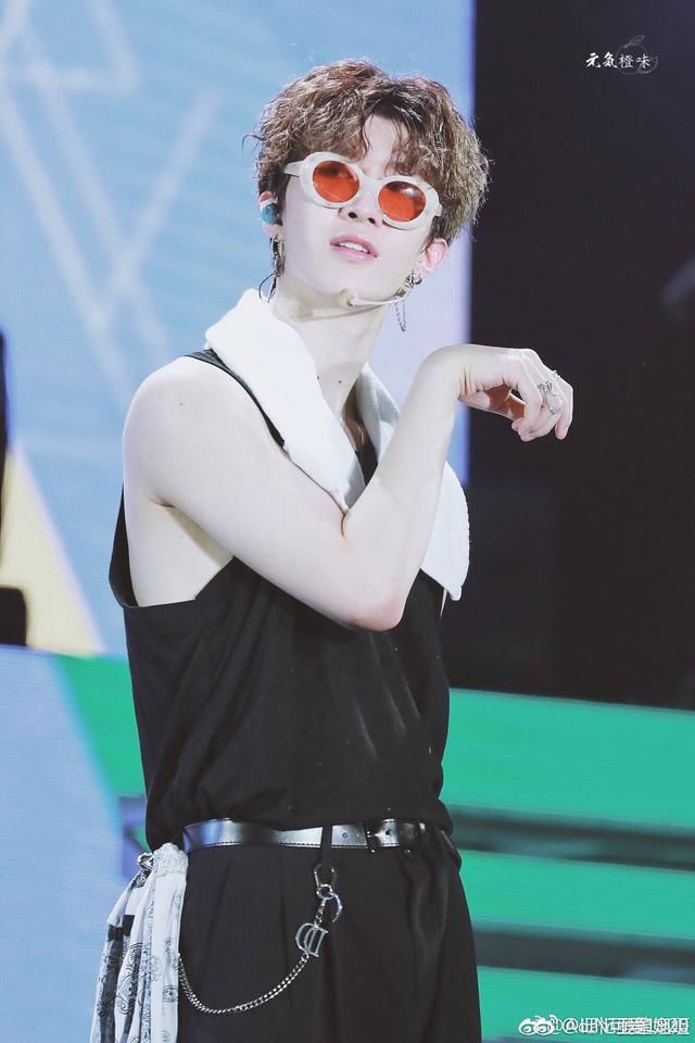 近日，娱乐圈知名人士发文大喊：范丞丞滚出娱乐圈！网友：封杀他