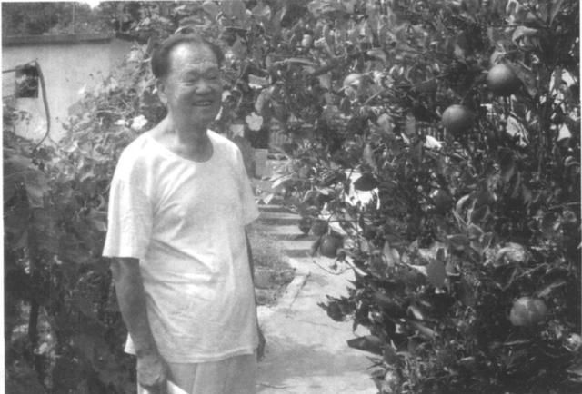 全国政协原副主席毛致用逝世，曾卸任后回乡务农