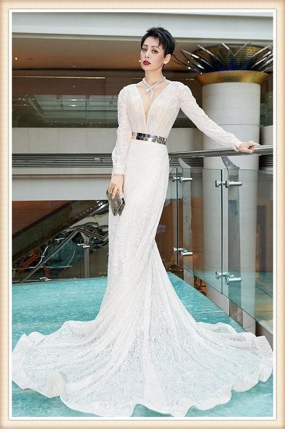 本以为秦海璐艳压全场了，没想到宁静的出场，才诠释了什么叫高级