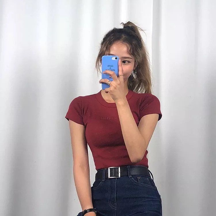 技巧丨性感就在这5cm，这位韩妞的腰瘦美学穿搭，教你把腰穿出来