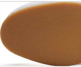 高跟鞋穿腻了，试试下面这几款小白鞋，超级百搭还特洋气还不磨脚