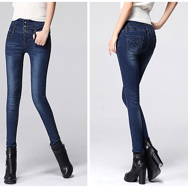 一条简单的牛仔裤，任意搭配穿出不一样的风格，秀出好身材