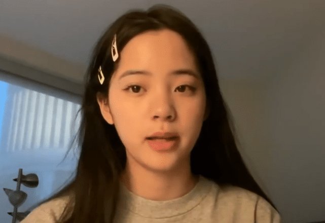 形状:有一种“少女心”叫欧阳娜娜文具盒,看清形状,太古灵精怪了