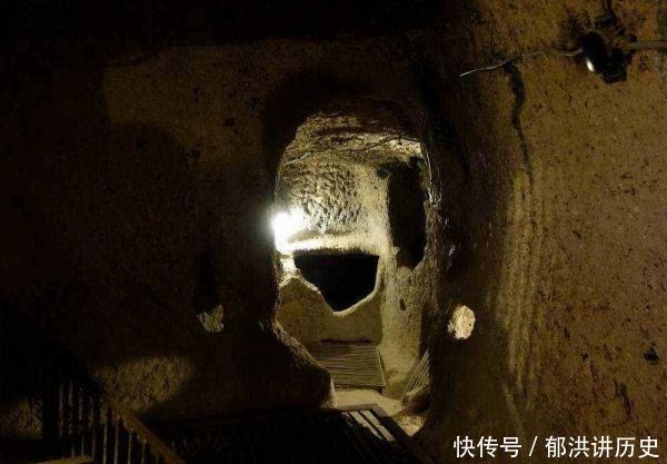 真实版“地下城”:深达4000米,能容纳6万人,到底是谁建造的?