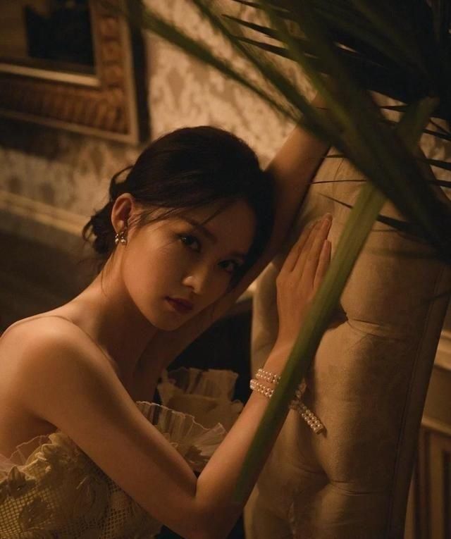  『卷土重来』迷人计｜平眉卷土重来？《庆余年》化妆师出来挨打！