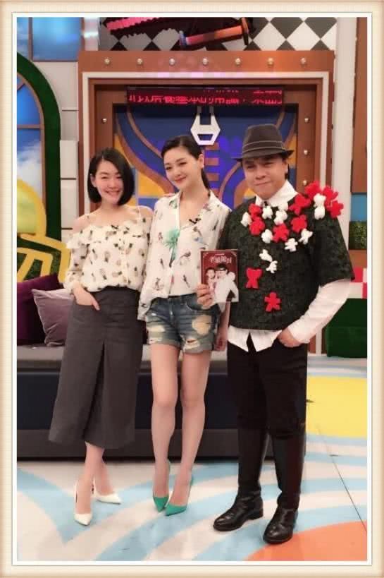 岁月不饶人！大s怎么变成这样子了？她笑起来简直比哭还难看