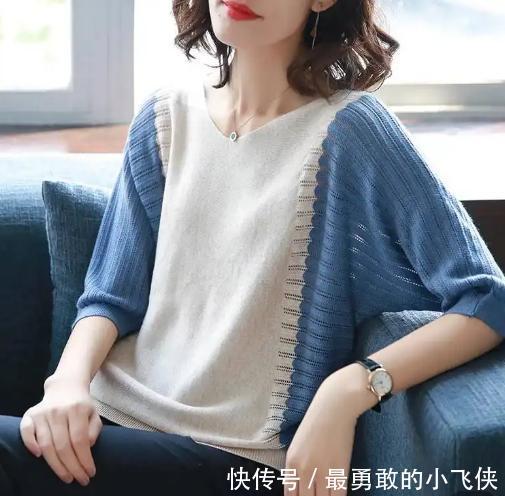  「女人」有肚子的女人不要把上衣塞裤子里，瞧下面70后这样穿，显瘦又年轻