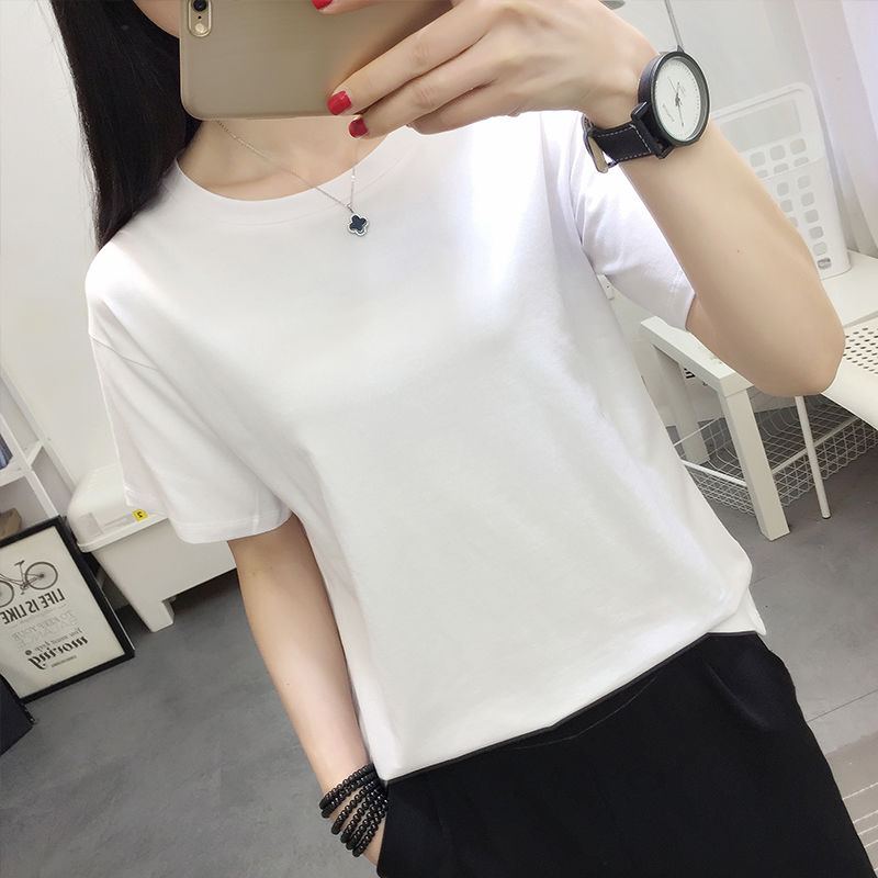 姐姐外穿“打底衫”出门，简直火的一塌糊涂，辣眼吸睛，美歪了