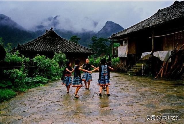 贵州荔波大山深处，有支几乎与世隔绝的民族，女子不穿内衣