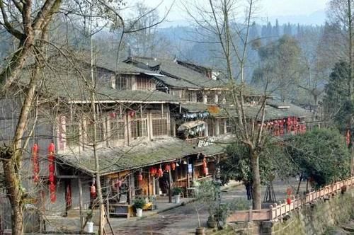 四川这座古镇，美丽却少人识，是长征必经地，也是聚财的宝地