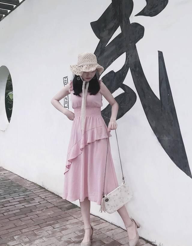  『设计』“夏日回头率超高的连衣裙”是手残党首当其冲的必选单品！