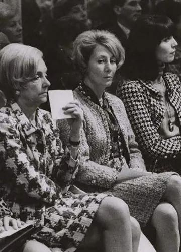 如何才能坐上四大时装周秀场的头排?