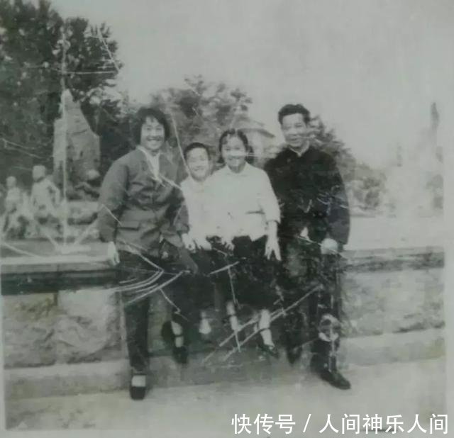 一组中山公园老照片，是否有你熟悉的身影、美好的回忆！