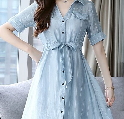 不得了!新型的“宝石蓝”连衣裙一出世就火得一塌糊涂，美极了~