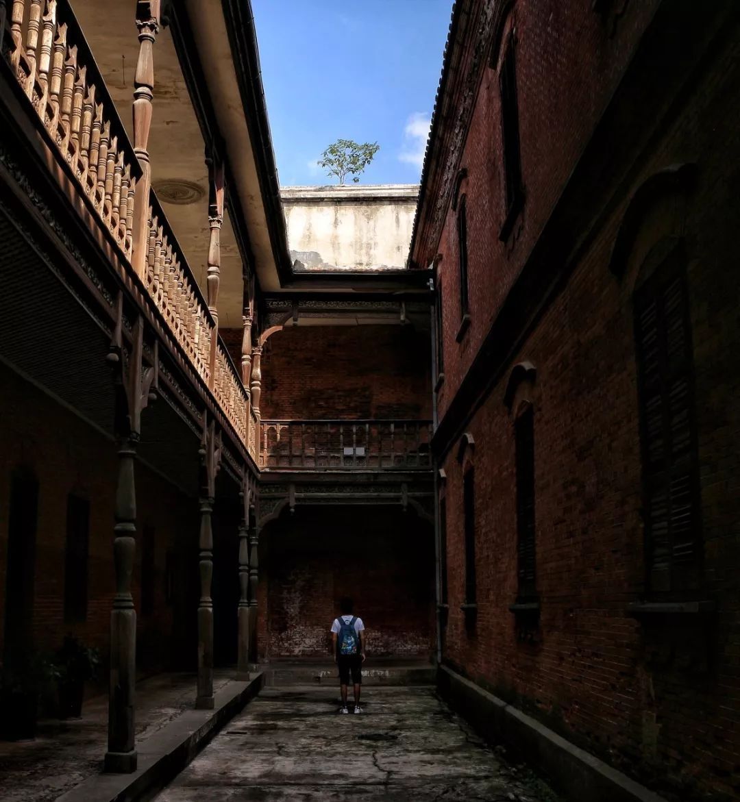 没有乌镇周庄盛名，它是中国第一座被列入世界文化遗产的江南小镇