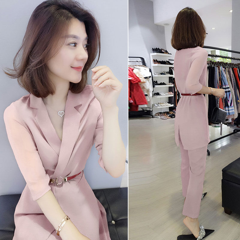 微胖有小肚子的我，出门从不穿裙!只穿显瘦欧货套装，时髦到炸