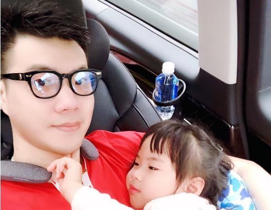 黄毅清状告营销号造谣索赔180万引热议,黑粉大骂怂包要众筹对抗