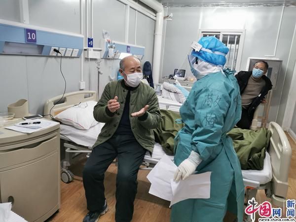  「生敬梅」「战“疫”素描」敬患如亲的急诊科主任