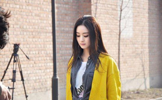 赵丽颖的迷人照，图2像个女汉子，图8好像邻家“小媳妇儿”！