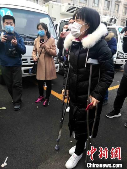  出征■近700名山东医护人员再“出征” 增援湖北重症病区