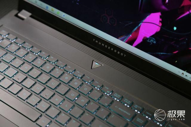 尺寸■十代酷睿i7+大尺寸高刷电竞屏,游戏发烧友亲测,你想要的它都有~