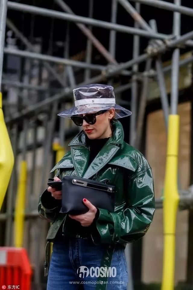 时髦办｜今年没顶渔夫帽还真不行了，先买舒淇的