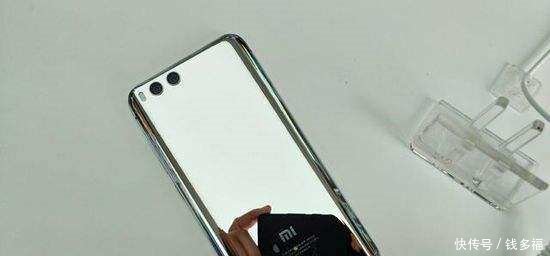 很吓人的黑科技荣耀note10真机曝光