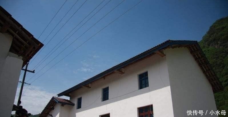  【坦言】刷了“白墙”却给农村“抹了黑”, 农民坦言: 以后免费