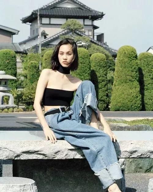  『喇叭阔腿』裤子遮肉穿搭百搭显瘦时尚穿搭整体造型