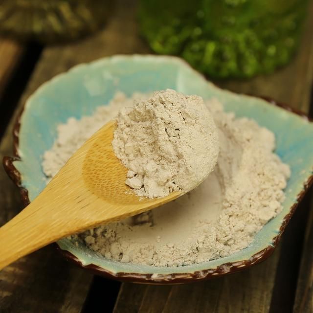 红霉素加白醋抹脸，七天祛斑不反复，皮肤干干净净