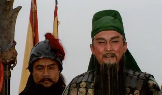  【关羽】用三个字概括五虎上将武功技能：关羽叫关三刀，张飞赵云该叫啥？