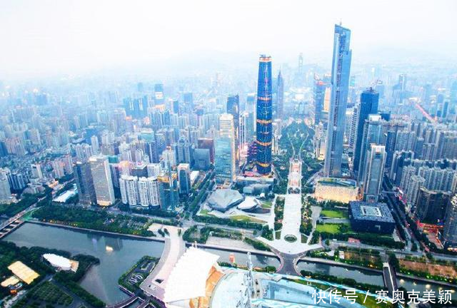  华东地区：中国十大城市群，珠三角第2，中原第4，成渝第6，山东半岛第9