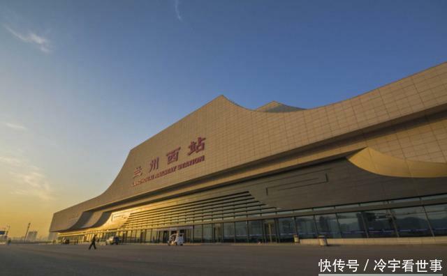  「高速铁路」中国仅用有一个特等站的铁路局，再远也要通高铁！