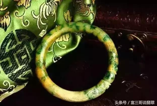 一直忽悠你的五个翡翠谣言，一个都别信，信了你就上当了!