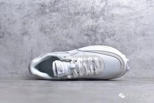  联名■解构新花样！Sacai x Nike 解构纯白2.0开箱实测