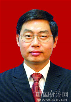 陈扬当选扬州市政协主席 林正玉当选副主席(图|简历)