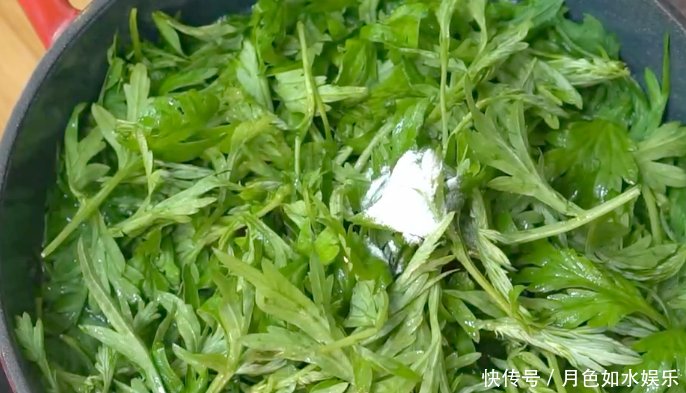 【香甜】又到了吃青团的季节,其实做法很简单,软糯香甜,超级好吃