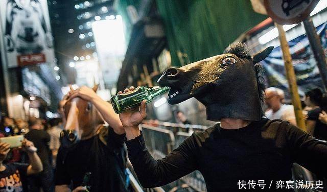 周公解梦梦见这4件事情，代表着有贵人引荐，有喜事！