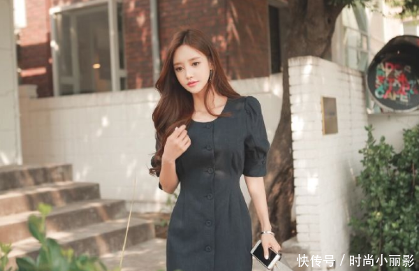 时尚气质的紧身包臀裙,更容易穿搭出女性曼妙的身姿!