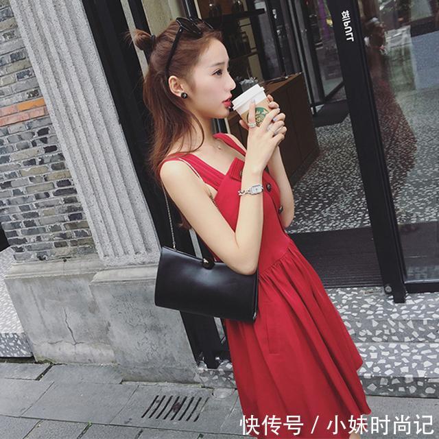  衣裙女@小个子女生想走到哪艳到哪，又怎能缺少小红裙的衬托