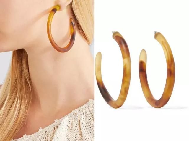 好看的配饰那么多，为啥时装精们都在戴这款？