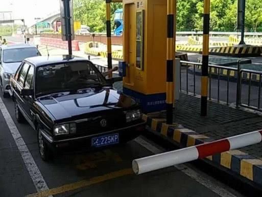  普及■高速收费全面整改？ETC卡将普及？车主：不经常上高速有必