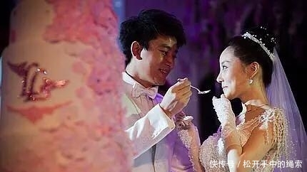 『婚纱』盘点女明星婚礼时的婚纱造型,网友:审美真的很重要