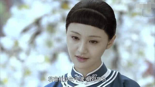 长得美就可以不顾发型?赵丽颖非主流,一人好似一月没洗头!