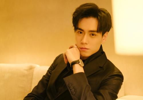 『下滑』曾经是顶级流量明星，如今人气却急剧下滑，张云雷上榜